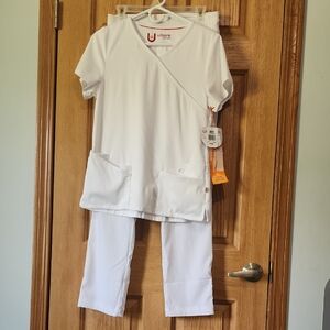 Urbane Women's White Scrub Set